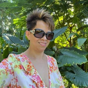 Meet your Posher, Angel